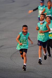 BIB: 51565
                            <button type="button" onclick="openModal(10509278)" class="btn btn-primary btn-sm float-right btn-popup" data-toggle="modal" data-target=".modal-high-quality">
                        <i class="fas fa-shopping-cart"></i> Add to Cart
                    </button>
                                            <button type="button" onclick="isThisMe(10509278, true)" class="btn btn-success btn-sm float-right btn-popup btn-isme hidden" data-toggle="tooltip" data-placement="bottom" title="นี่คือรูปของคุณใช่ไหม คลิกที่นี่เพื่อเอาเข้าอัลบั้ม">
                        <i class="fas fa-plus"></i> Add to album
                    </button>
                    <button type="button" onclick="isThisMe(10509278, false)" class="btn btn-warning btn-sm float-right btn-popup btn-isnotme hidden">
                        <i class="fas fa-ban"></i> Remove from album
                    </button>